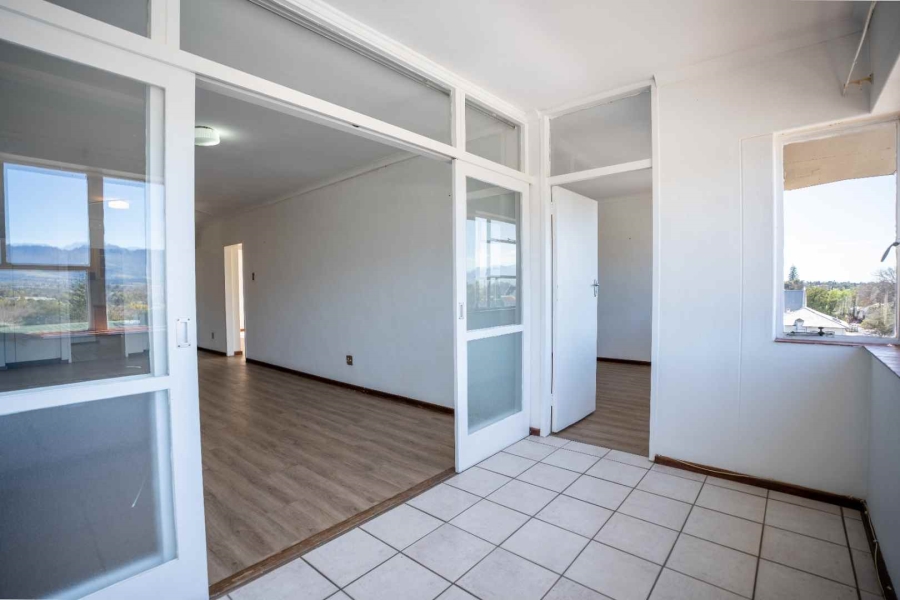 2 Bedroom Property for Sale in Buitenverwagting Western Cape